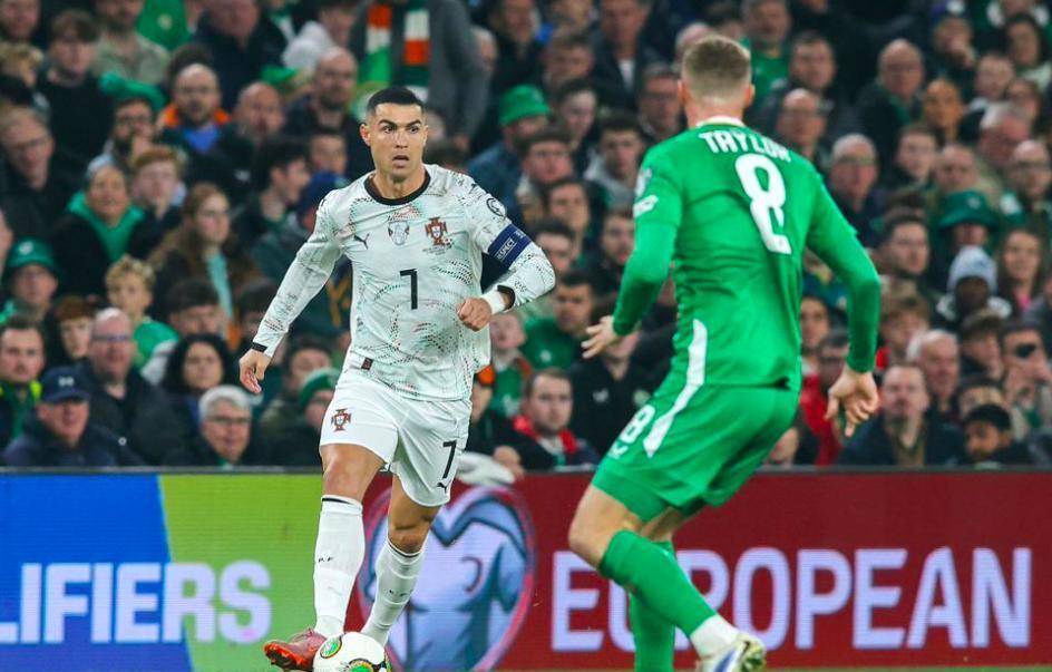 pg电子官网-英格兰队完胜葡萄牙队,梁靖崑关键制胜