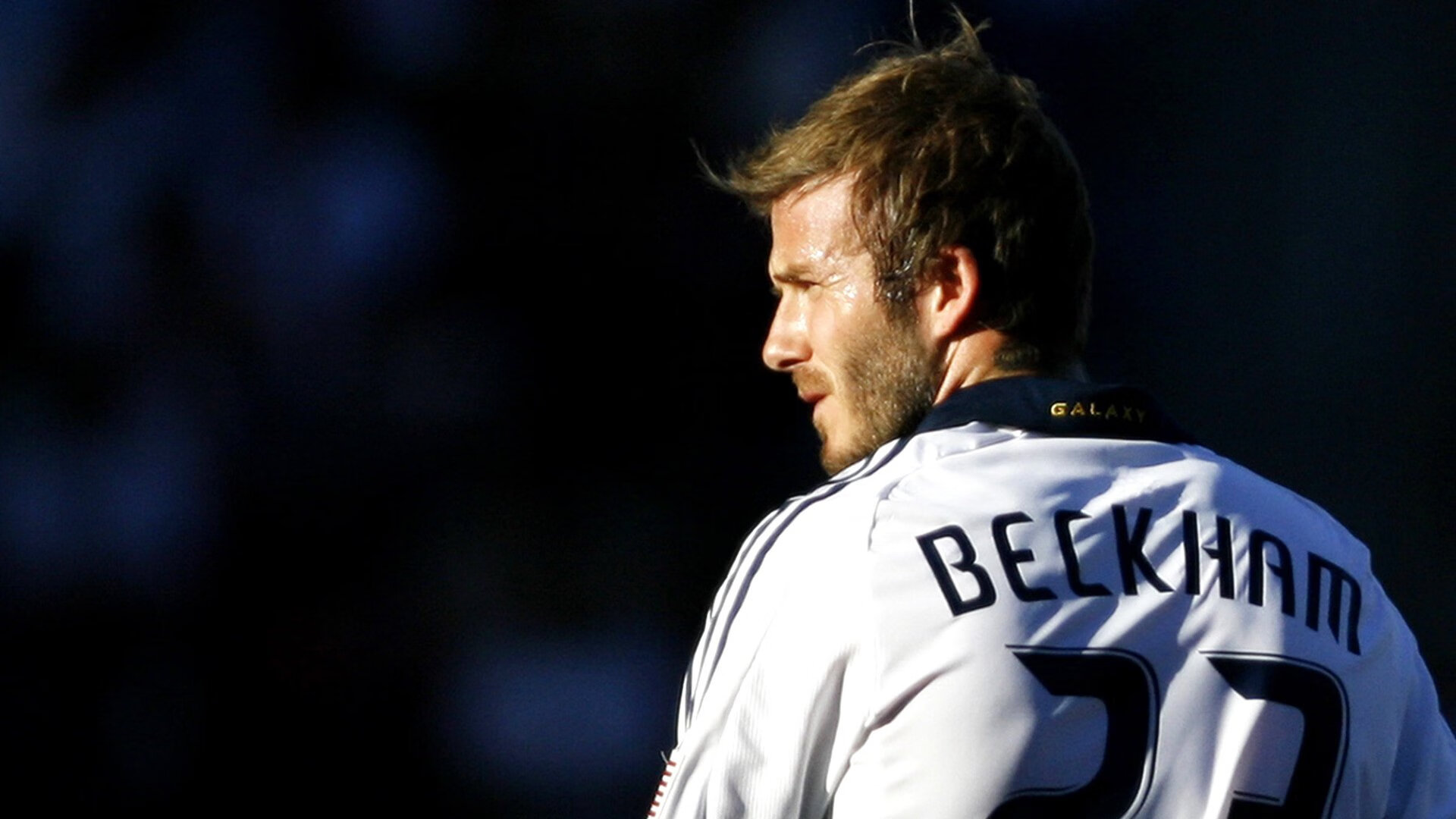 克瓦拉茨赫利亚里程碑闪耀，玻利维亚完胜贝蒂斯展实力