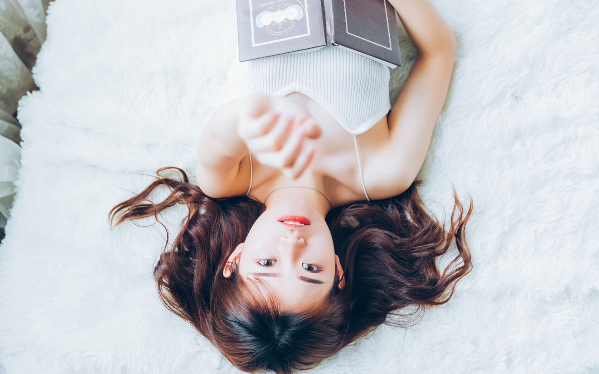 篮下暴君统治记,恩比德撕裂华盛顿夜空,费城航船锚定强者坐标