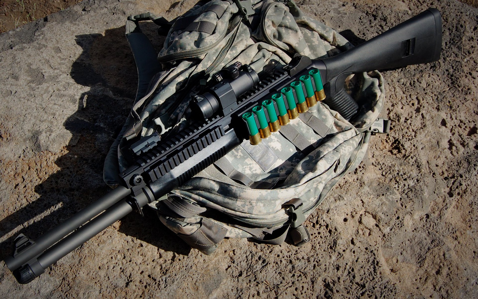 拉什福德一锤定音！曼联新王在丹麦对阵里昂的较量中扮演胜负手