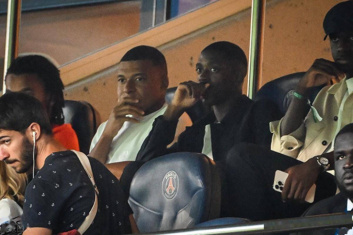 克罗地亚对阵莱比锡红牛，格纳布里个人能力完全展现